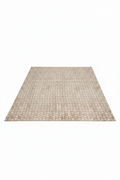 Alfombra geométrica beige fondo blanco producto limpio